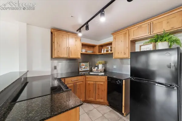 417 E Kiowa ST #405, Colorado Springs, CO 80903