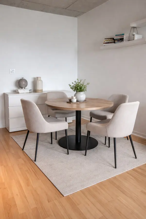 150 Sudbury ST #1913, Toronto C01, ON M6J 3S8