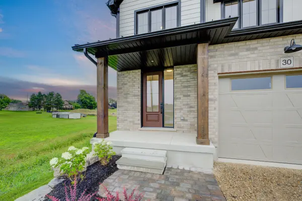 30 Anne ST W, Minto, ON N0G 1Z0