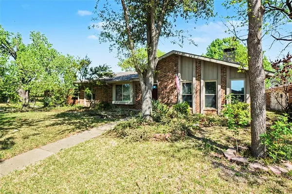 3128 Fairgate Drive, Carrollton, TX 75007