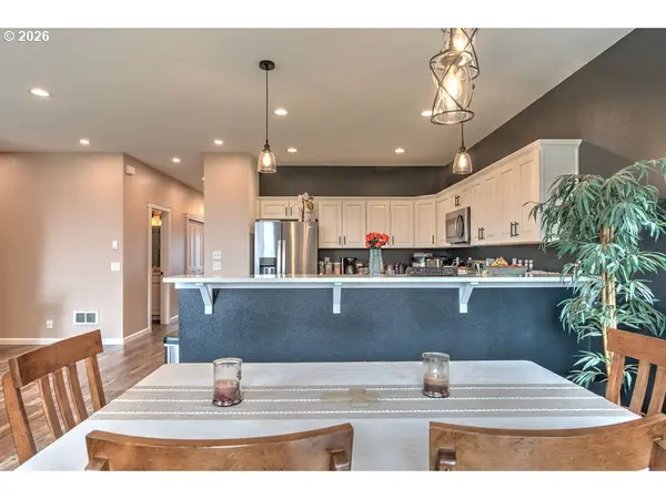 1966 34TH ST, Florence, OR 97439