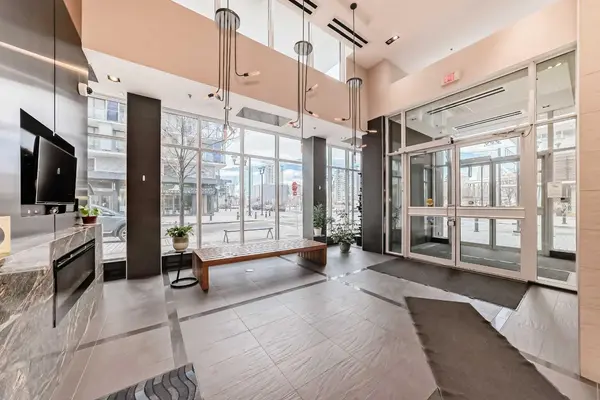 550 Riverfront AVE SE #409, Calgary, AB T2G 1E5