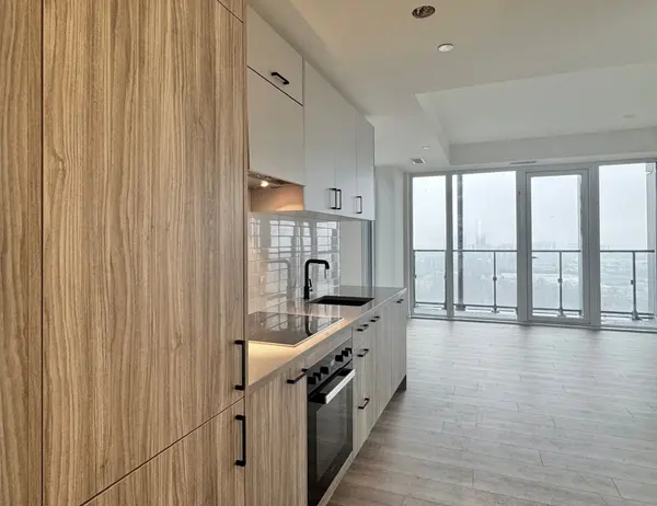 1 Quarrington LN #2602, Toronto C13, ON M3C 0S4