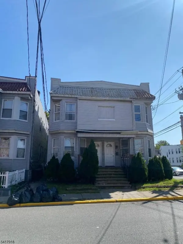 27 Pingry Pl #1, Elizabeth City, NJ 07208