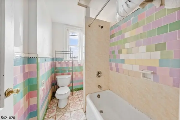 457 N 7Th St, Newark City, NJ 07107