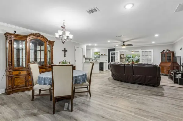 1003 Newell Drive, Hudson Oaks, TX 76087