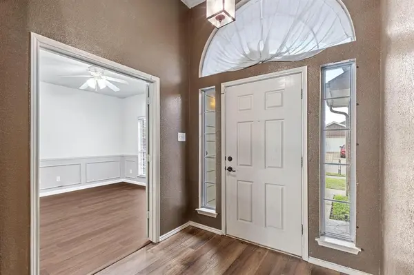 8832 Stirrup Way, Fort Worth, TX 76244