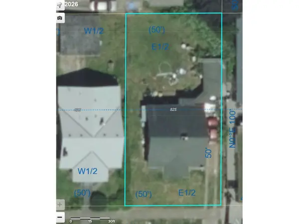 825 N BLANDENA ST, Portland, OR 97217