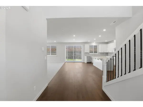 16911 NE 37th AVE, Vancouver, WA 98686