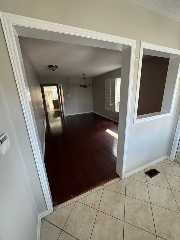 95 Sleightholme CRES, Brampton, ON L6P 3E6