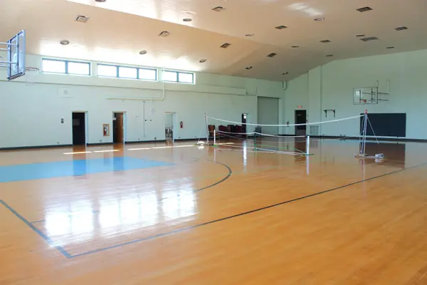 610 S Cuyler ST, Cheboygan, MI 49721