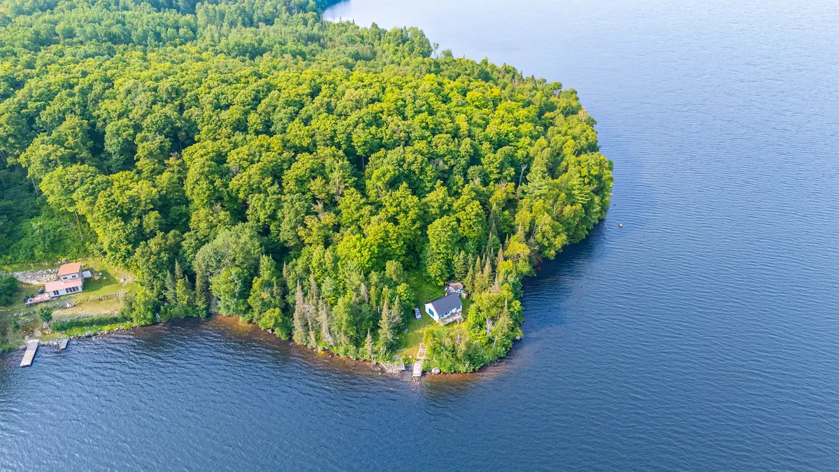 1757 South Shore RD, East Ferris, ON P0H 1B0