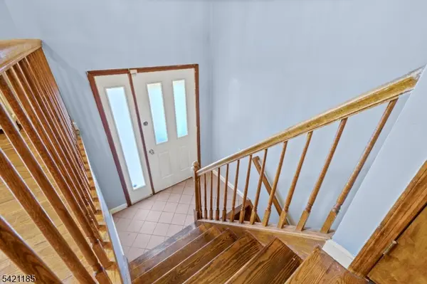 1913 Bond St, Rahway City, NJ 07065