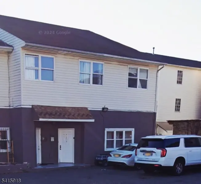 604 Livingston St #C4, Elizabeth City, NJ 07206