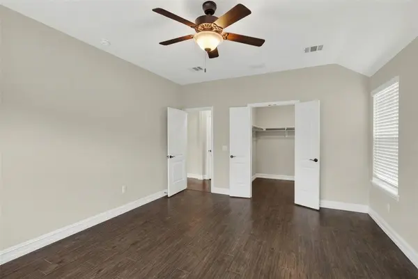 3104 Treyburn Lane, Mansfield, TX 76084