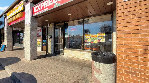 80 Ellesmere RD N #08, Toronto E04, ON M1R 4C2