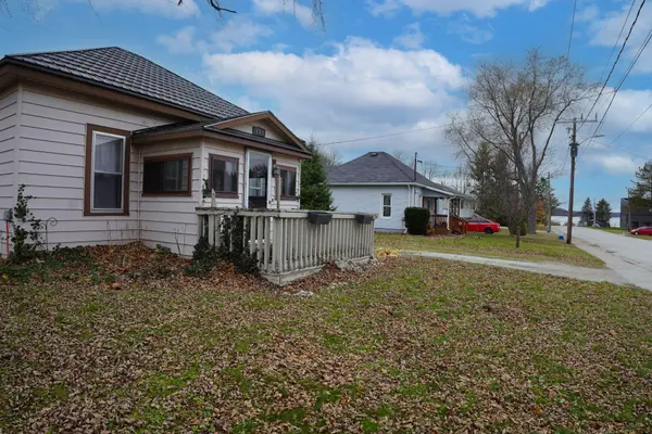 494 Isaac ST, South Bruce Peninsula, ON N0H 2T0