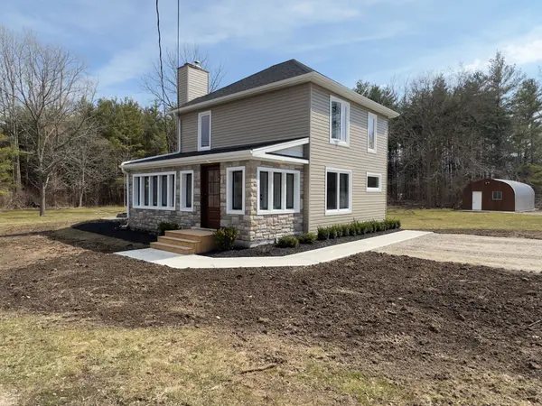 203 Hendershot AVE, Haldimand, ON N1A 3B4