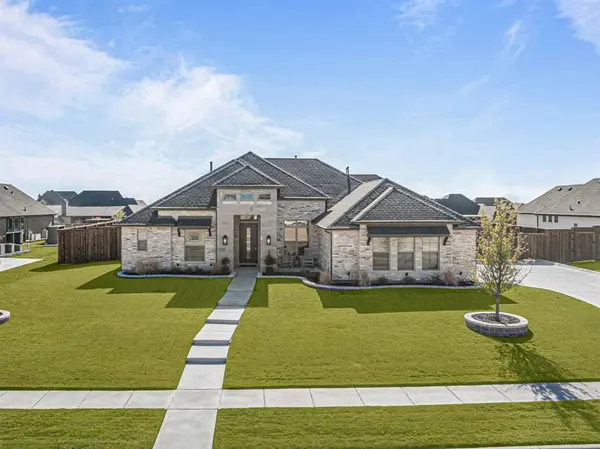 221 Oakmont Drive, Haslet, TX 76052