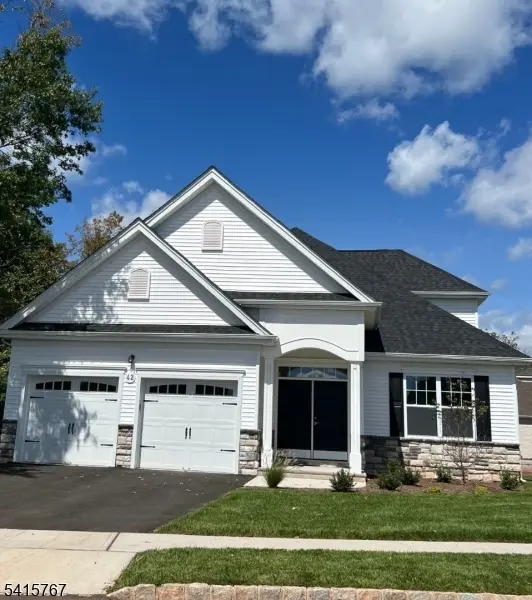 54 Norton Rd, Hillsborough Twp., NJ 08844