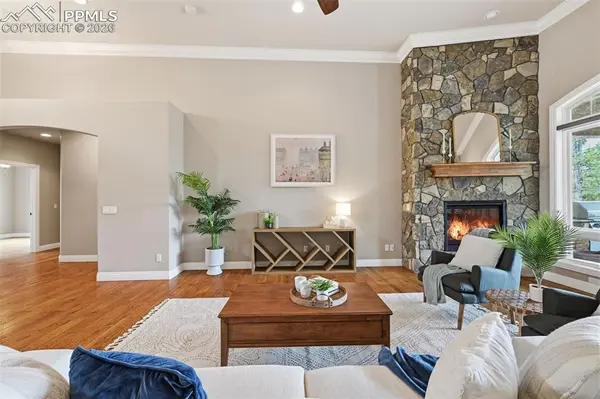 1125 Edenhurst CT, Monument, CO 80132