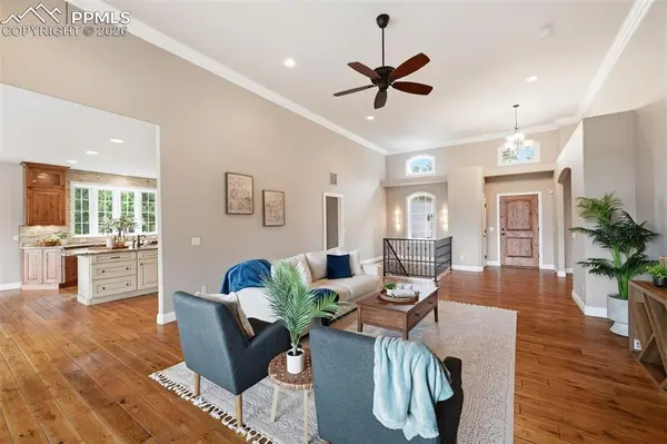 1125 Edenhurst CT, Monument, CO 80132