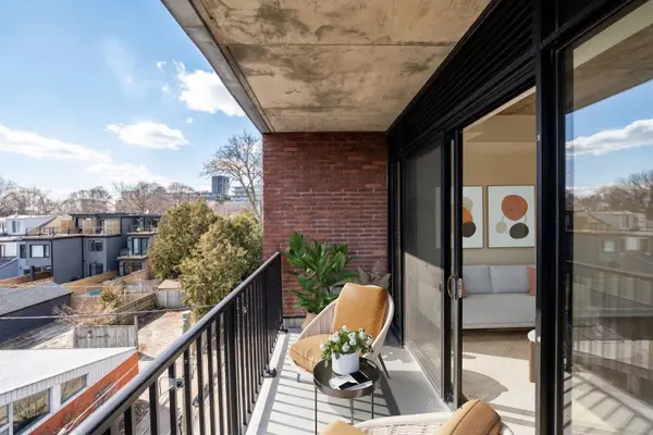 761 Queen ST E #301, Toronto E01, ON M4M 1H3