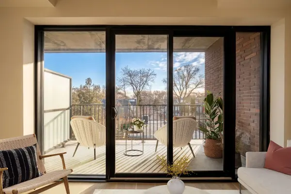 761 Queen ST E #301, Toronto E01, ON M4M 1H3