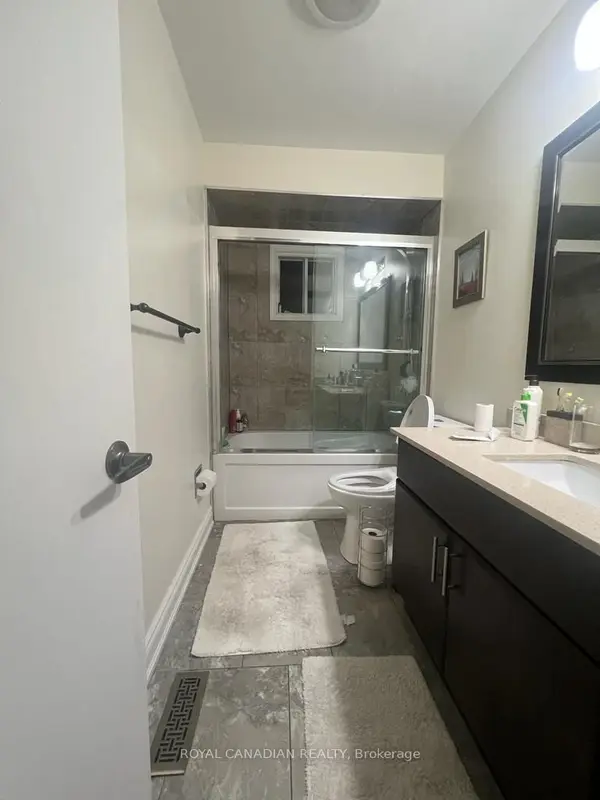 29 Jay ST, Brampton, ON L6Z 3V9