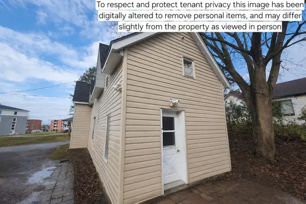 219 Bartholomew ST, Brockville, ON K6V 2S4