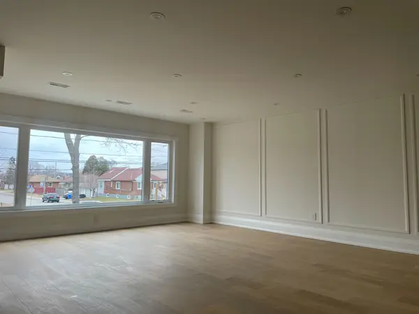 790 B Midland AVE, Toronto E04, ON M1K 4E7