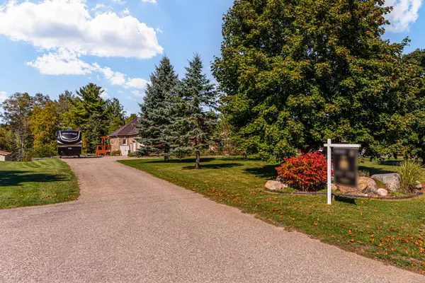 9344 County 1 RD, Adjala-tosorontio, ON L0N 1P0