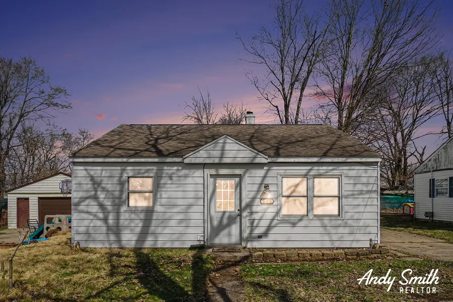 805 Sunnock AVE, Kalamazoo City, MI 49001