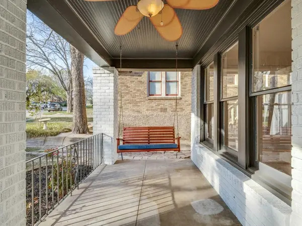 6931 Lindsley Avenue, Dallas, TX 75223