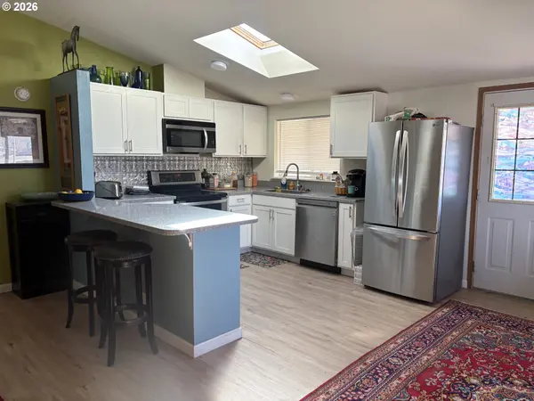 1699 N TERRY ST #272, Eugene, OR 97402