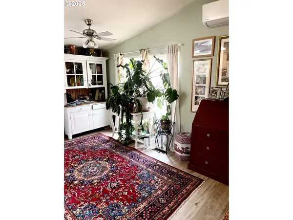 1699 N TERRY ST #272, Eugene, OR 97402