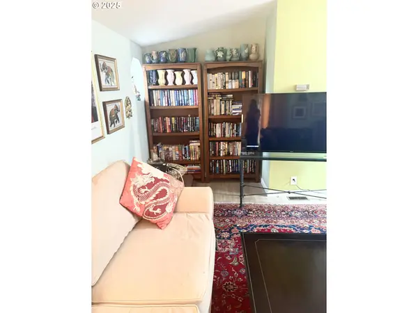 1699 N TERRY ST #272, Eugene, OR 97402