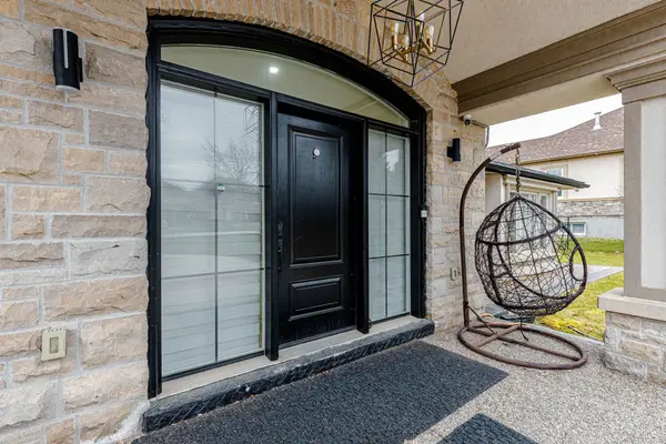 8892 Creditview RD, Brampton, ON L6Y 0G4