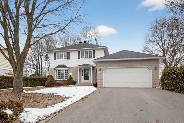 259 Lake AVE E, Carleton Place, ON K7C 1J4