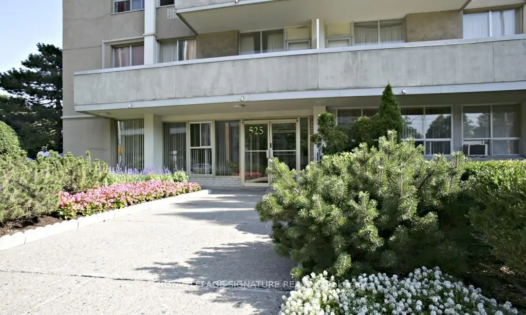 525 Eglinton AVE E #203, Toronto C10, ON M4P 1N5