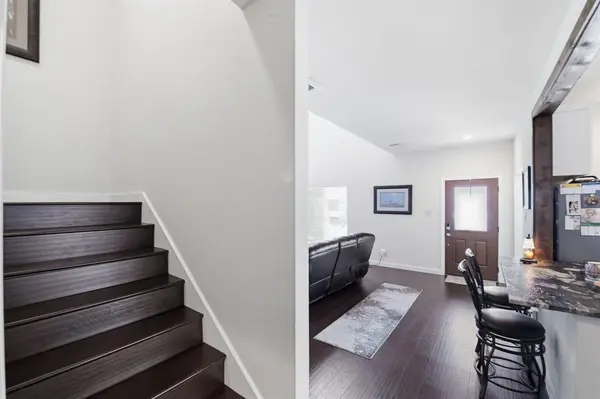 3426 Knob Oak Drive, Grapevine, TX 76051