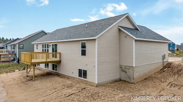 11782 Everett AVE, Allendale Twp, MI 49401