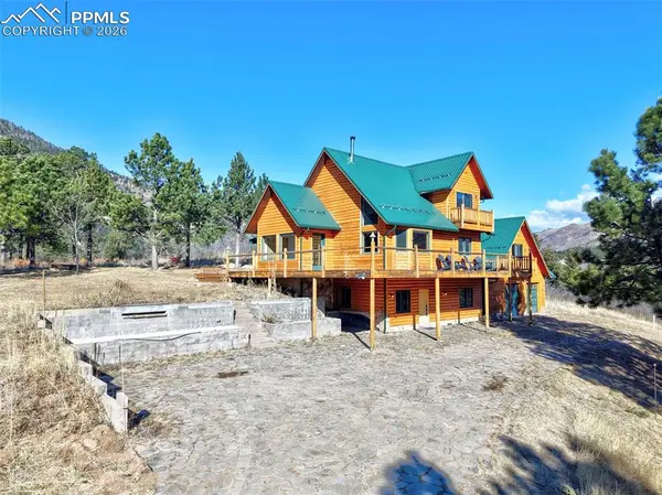 7415 W Highway 24, Cascade, CO 80809