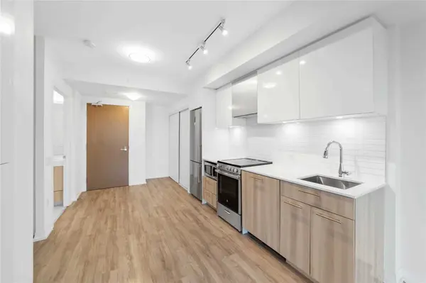 251 Jarvis ST #2102, Toronto C08, ON M5B 0C3