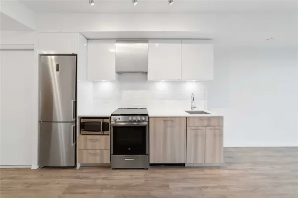 251 Jarvis ST #2102, Toronto C08, ON M5B 0C3