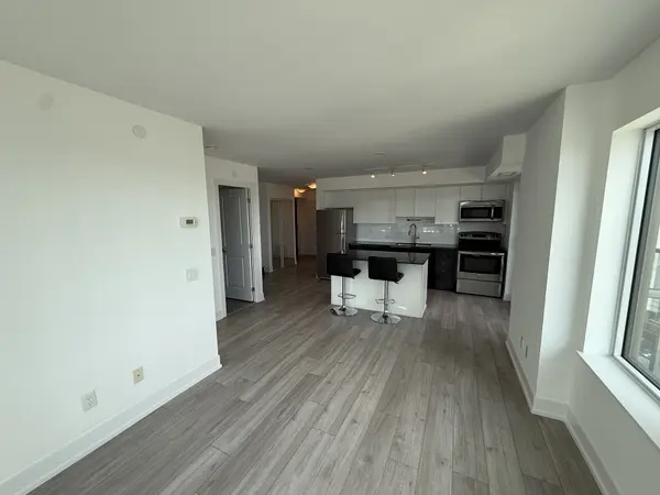 1215 Bayly ST #604, Pickering, ON L1W 1L7