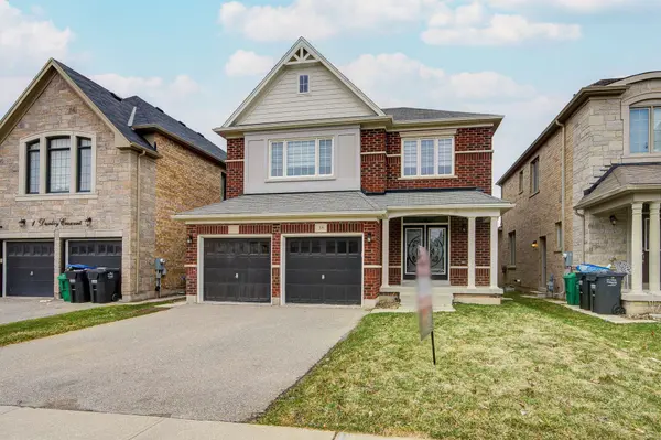 38 Elwin RD, Brampton, ON L6X 5K3