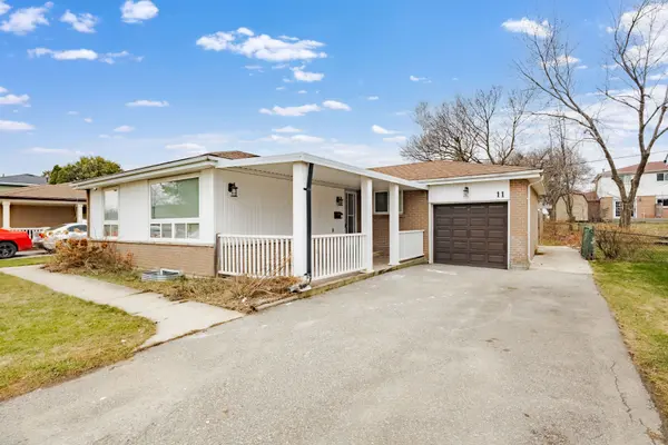 11 Beechwood CRES, Brampton, ON L6T 1X9