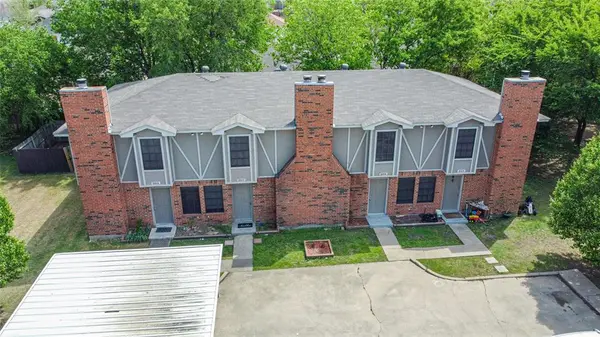 305 Cambridge Drive, Saginaw, TX 76179