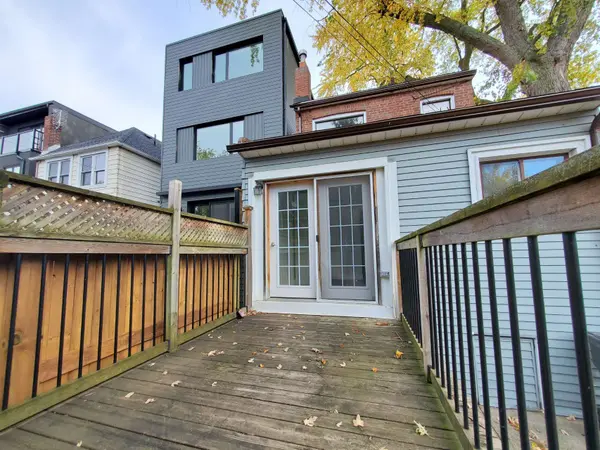 212 Monarch Park AVE #Main, Toronto E03, ON M4J 4S1